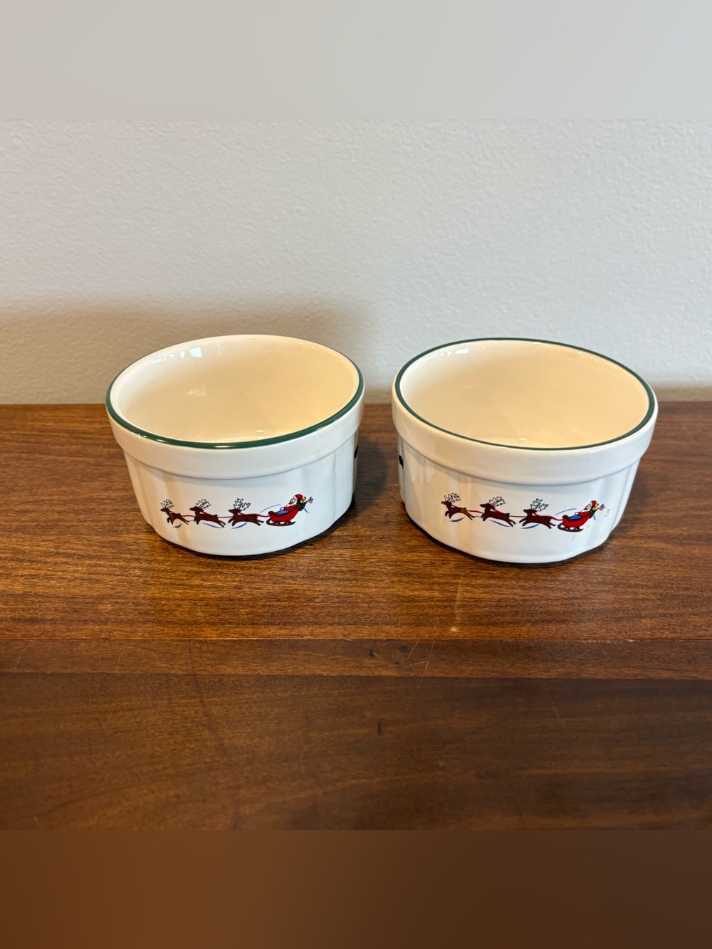 Pfaltzgraff Snow Village Stoneware 2 Chip or Veggie Dip Bowls Ribbed 4.5 x 2.5